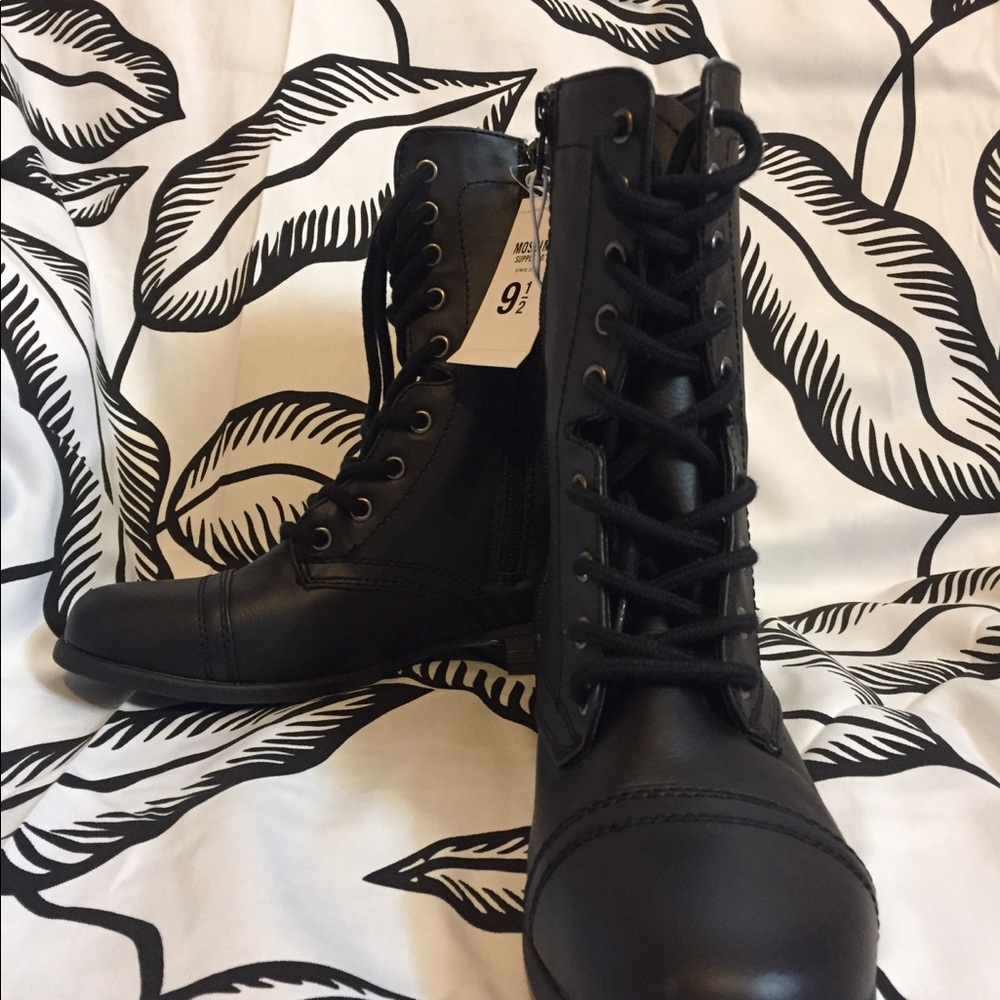 Black Boots